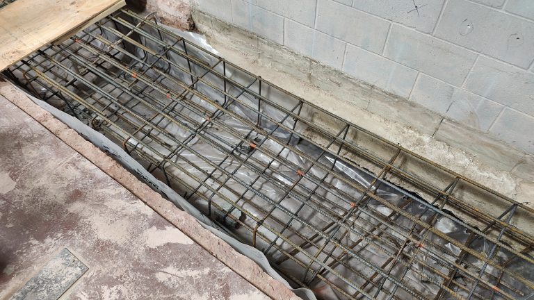Reinforcing steel in a concrete form