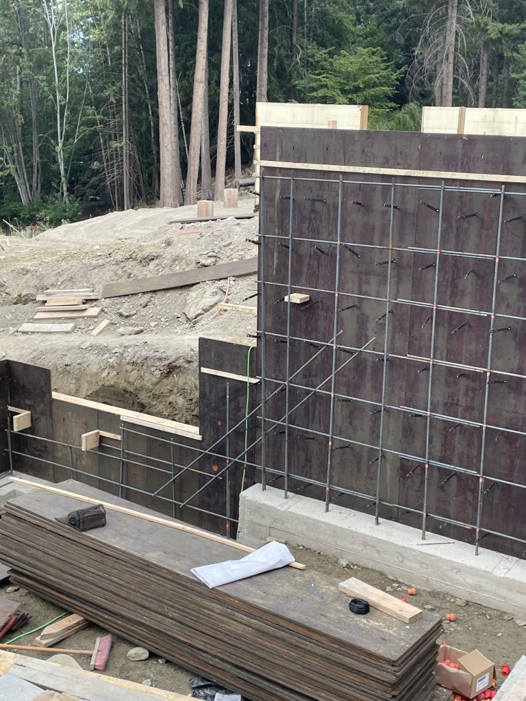 Concrete formwork with reinforcing